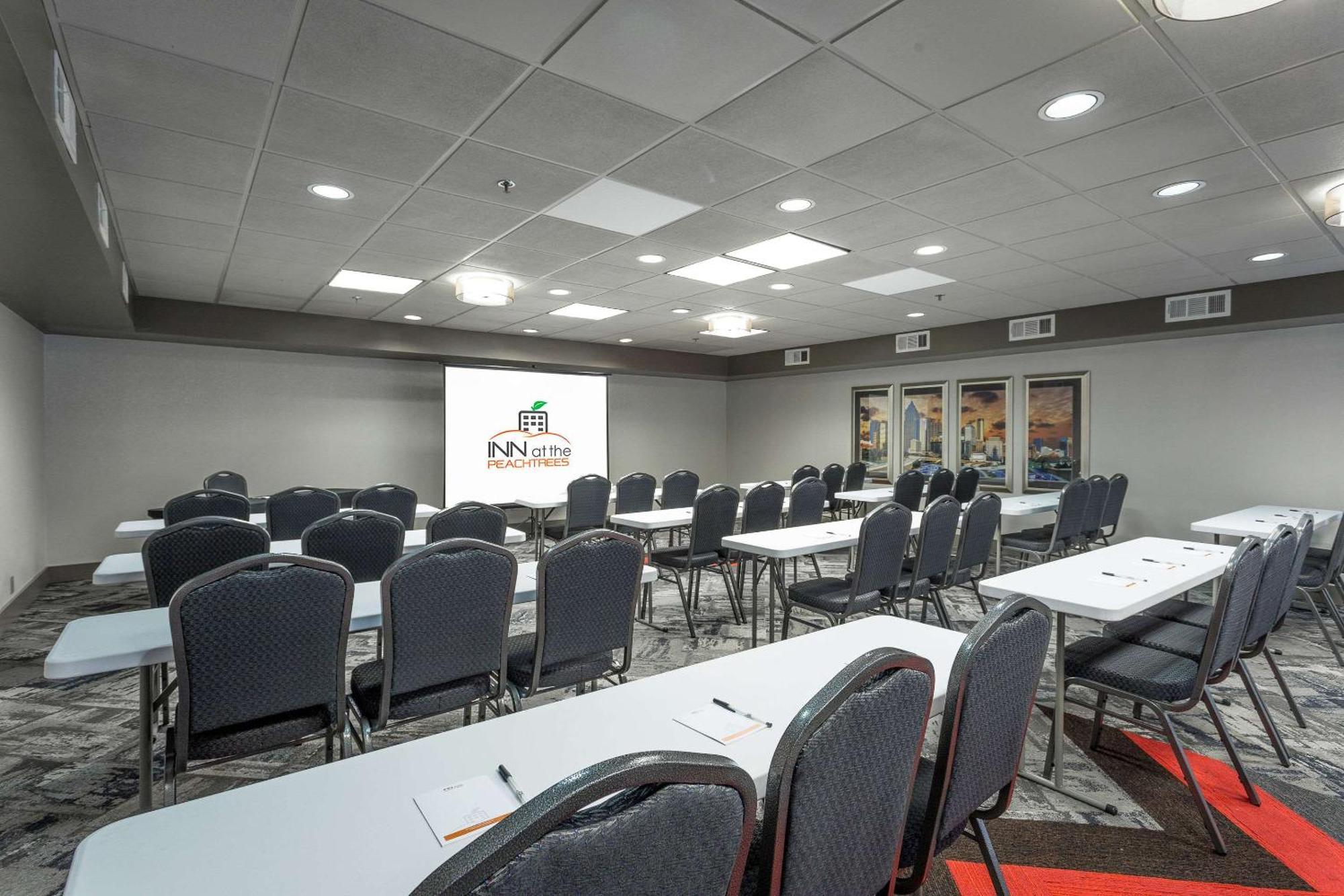 Inn At The Peachtrees, Ascend Hotel Collection Atlanta Ngoại thất bức ảnh