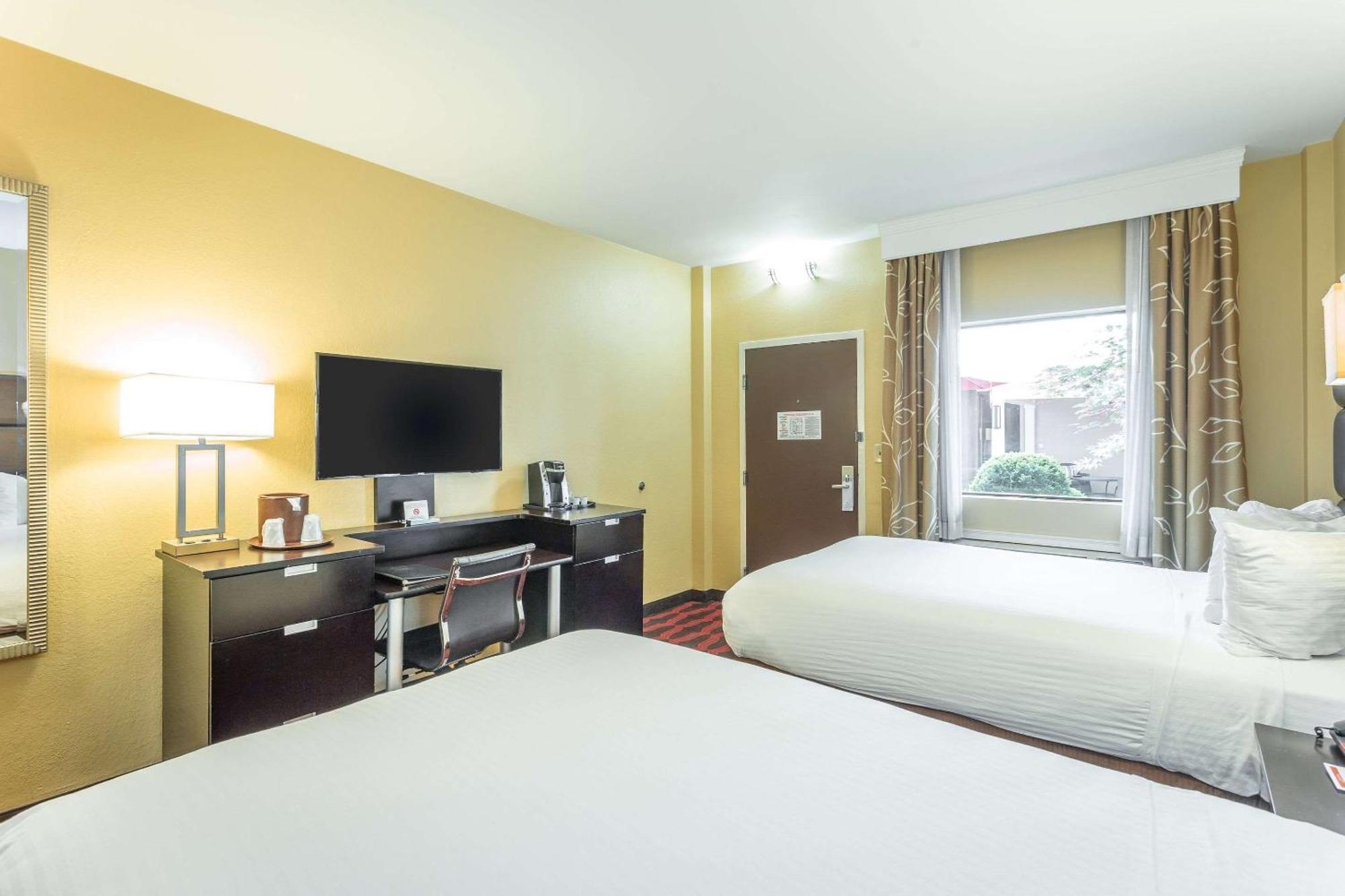 Inn At The Peachtrees, Ascend Hotel Collection Atlanta Ngoại thất bức ảnh