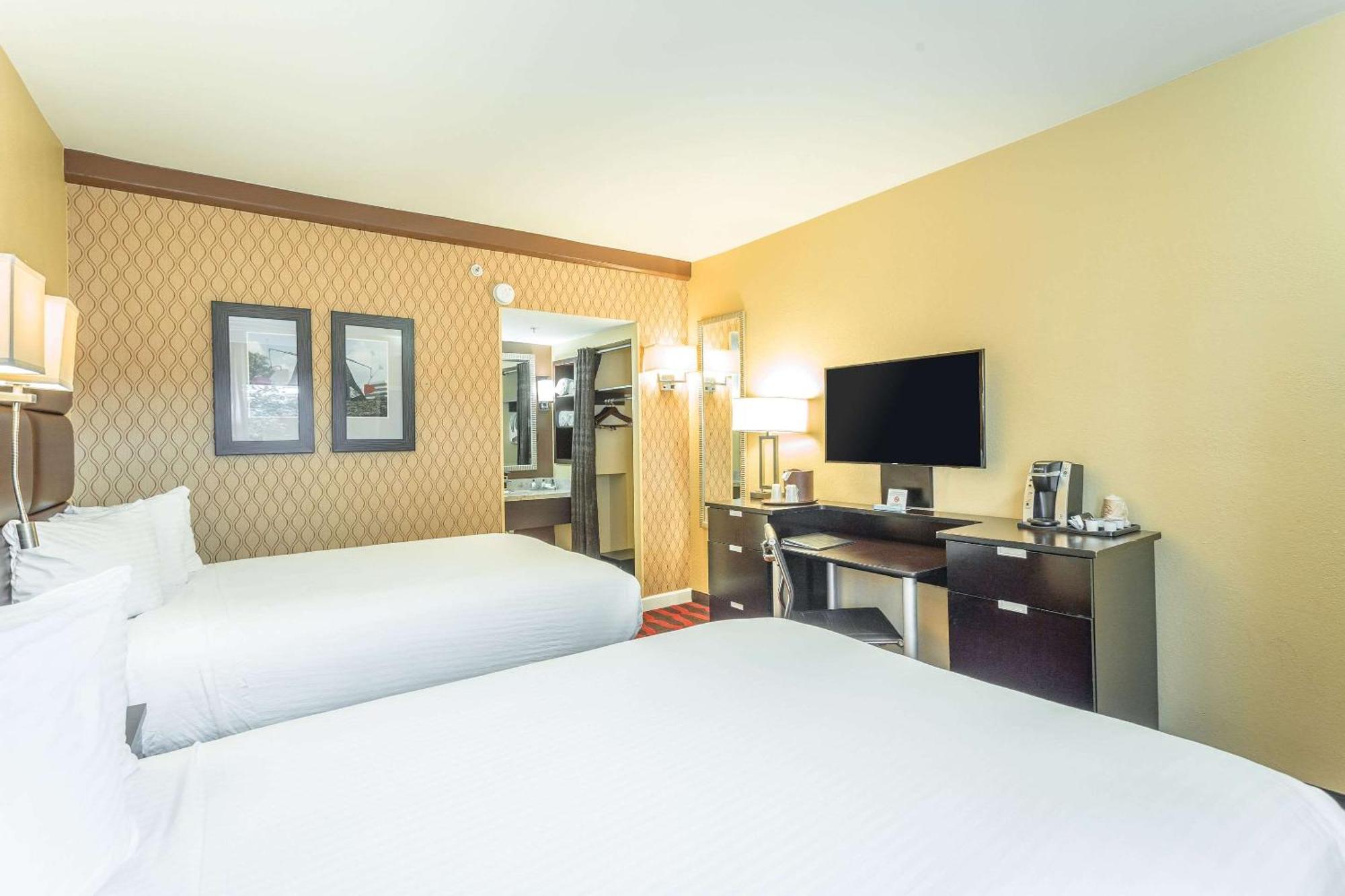 Inn At The Peachtrees, Ascend Hotel Collection Atlanta Ngoại thất bức ảnh