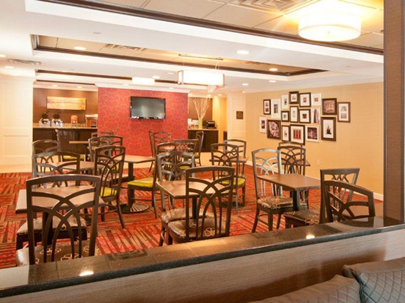Inn At The Peachtrees, Ascend Hotel Collection Atlanta Ngoại thất bức ảnh