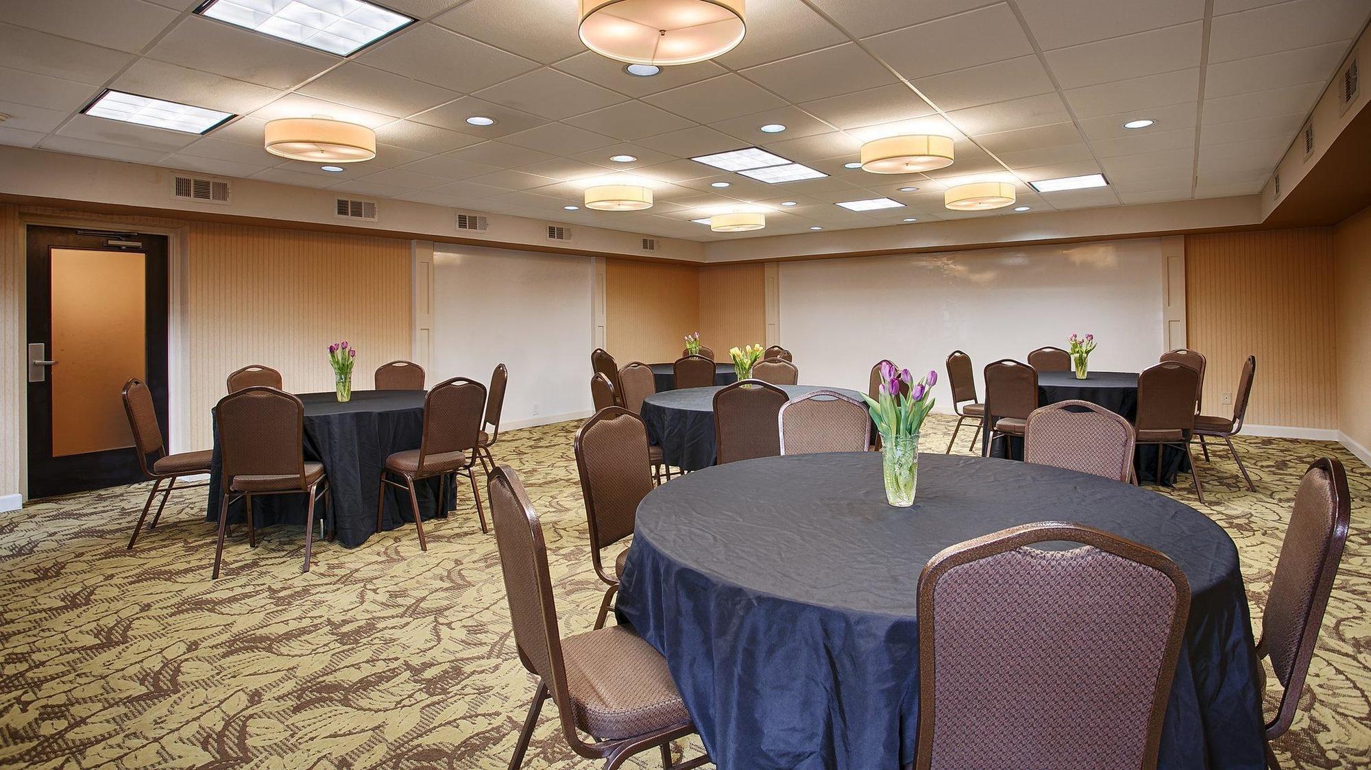 Inn At The Peachtrees, Ascend Hotel Collection Atlanta Ngoại thất bức ảnh