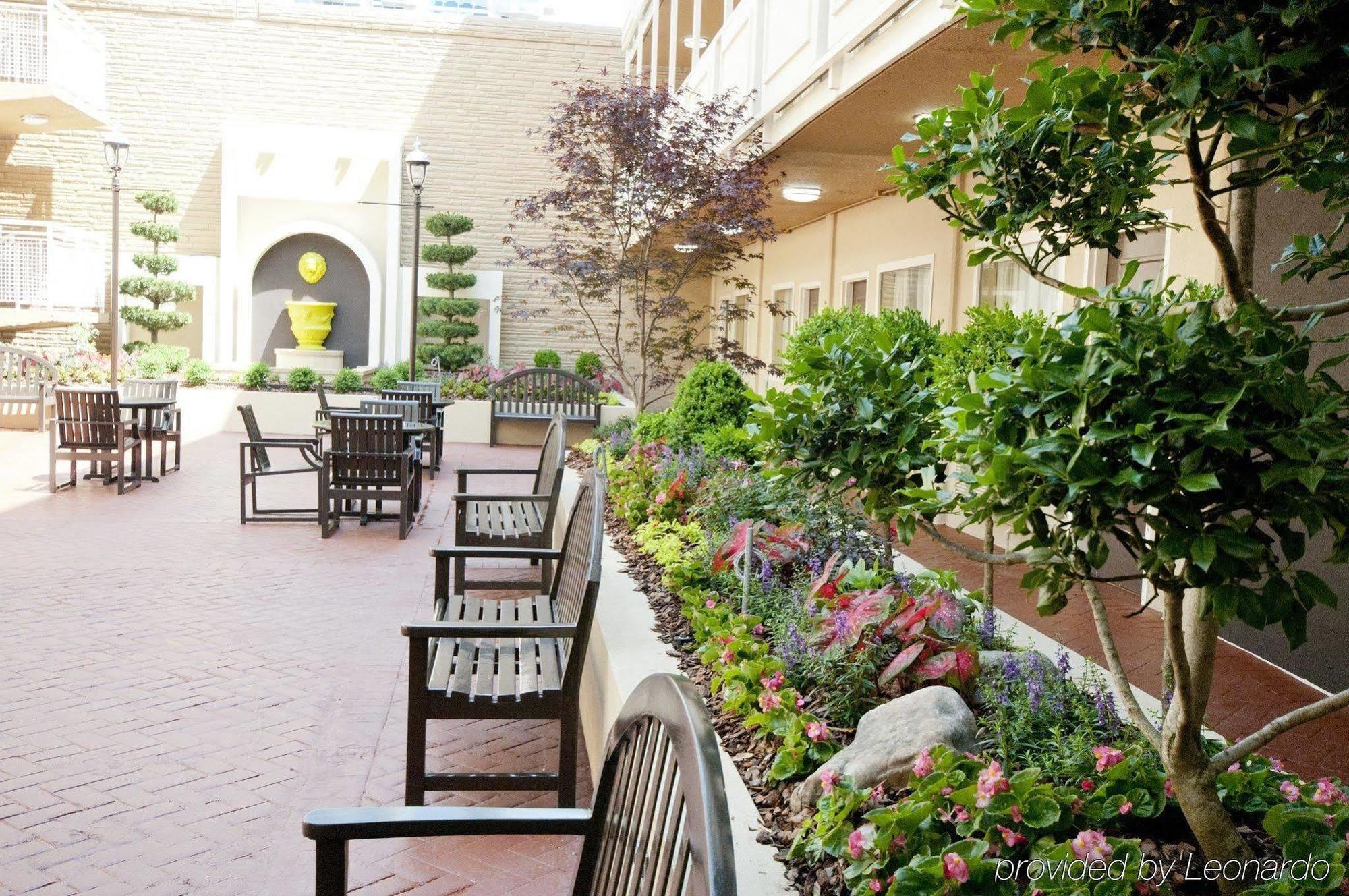 Inn At The Peachtrees, Ascend Hotel Collection Atlanta Ngoại thất bức ảnh